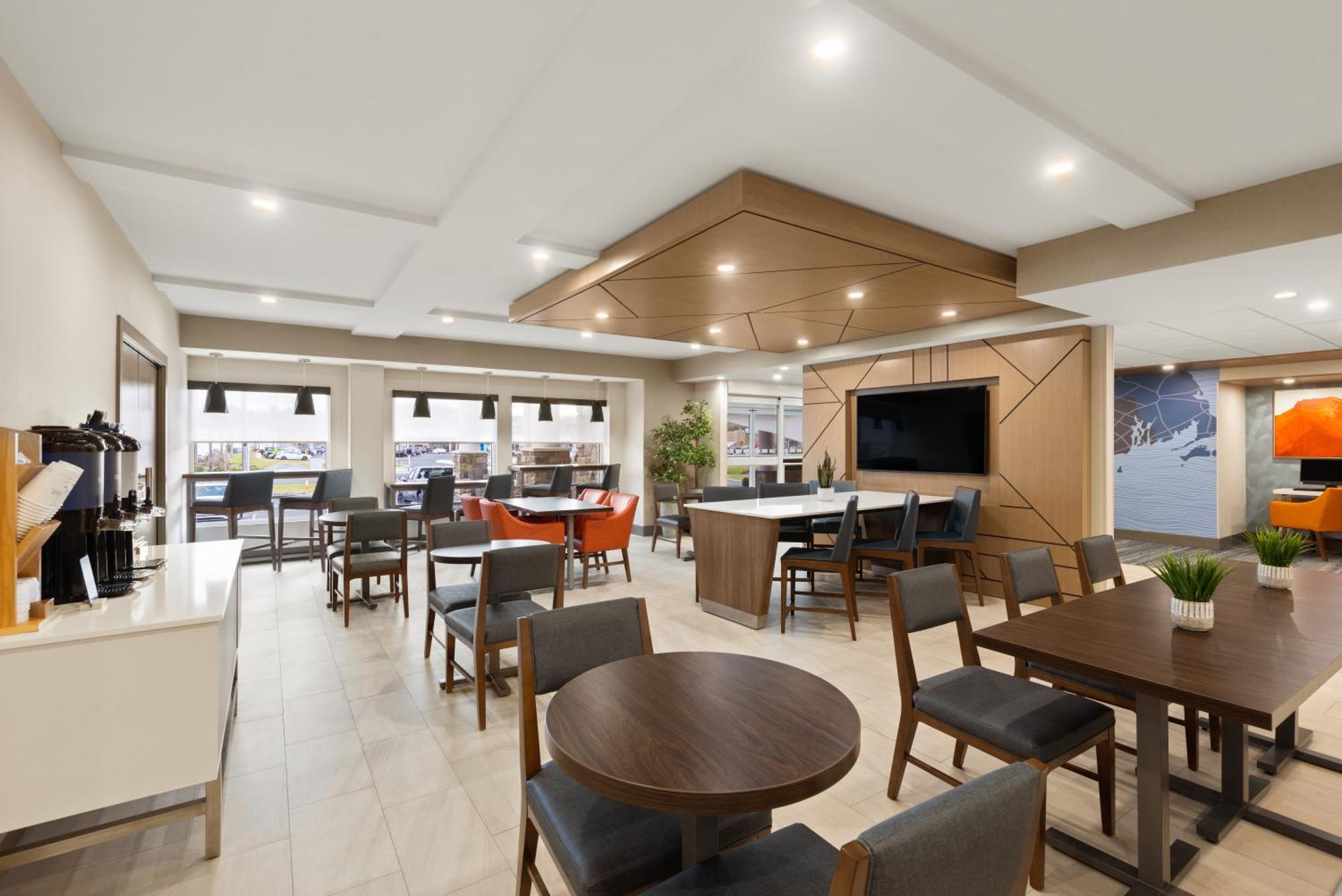 Holiday Inn Express Danbury I-84, An Ihg Hotel Экстерьер фото